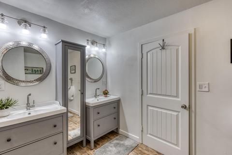 10309 E Fenimore Rd, Mesa, AZ 85207 photo 29