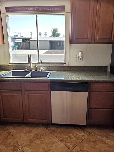 302 E Wagoner Rd, Phoenix, AZ 85022 photo 7