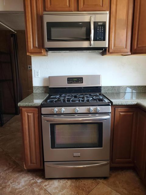 302 E Wagoner Rd, Phoenix, AZ 85022 photo 6