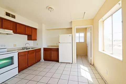 4211 S 3rd St, Phoenix, AZ 85040 photo 6