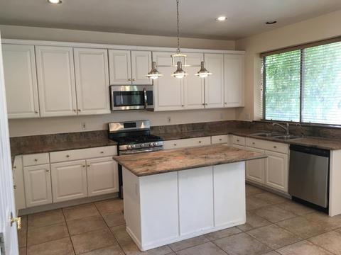 2821 E Brooks Ct, Gilbert, AZ 85296 photo 3