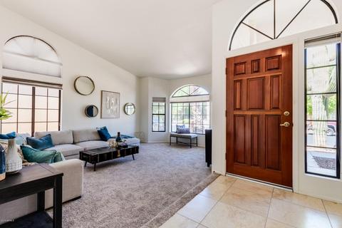 1219 W Iris Dr, Gilbert, AZ 85233 photo 4
