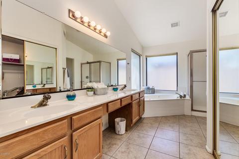 1219 W Iris Dr, Gilbert, AZ 85233 photo 24