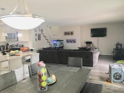 7409 S 39th Dr, Phoenix, AZ 85041 photo 5