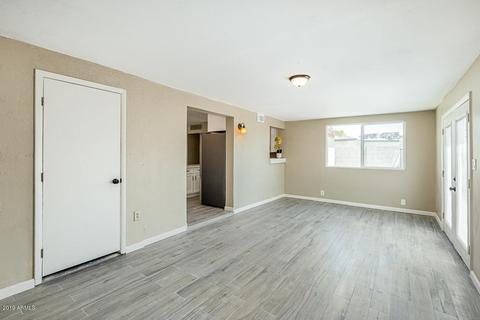 805 Echo Ln, Phoenix, AZ 85020 photo 5
