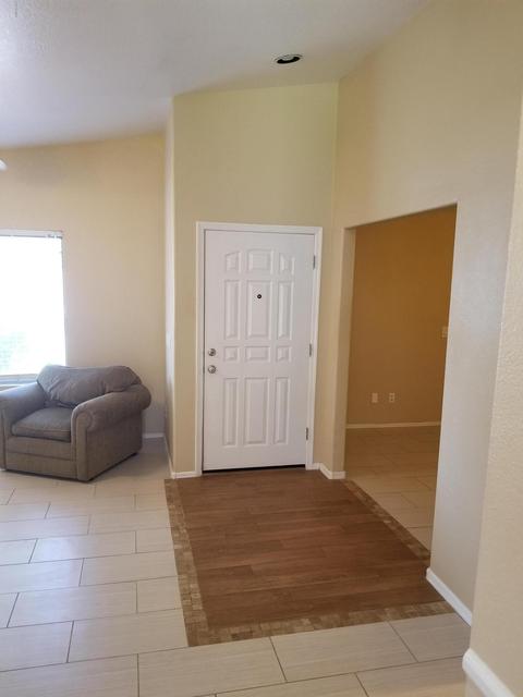 1753 E Pinto Dr, Gilbert, AZ 85296 photo 3