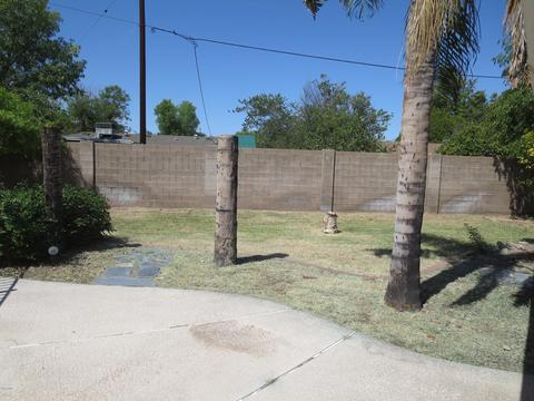 118 E Loma Ln, Phoenix, AZ 85020 photo 23