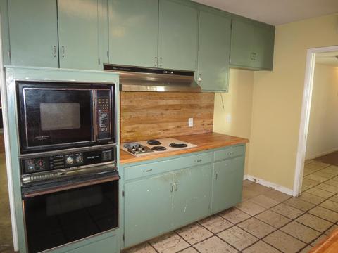 118 E Loma Ln, Phoenix, AZ 85020 photo 3