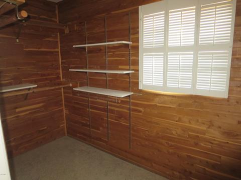 118 E Loma Ln, Phoenix, AZ 85020 photo 9