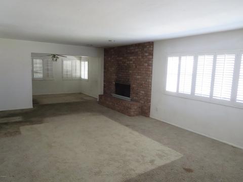 118 E Loma Ln, Phoenix, AZ 85020 photo 6