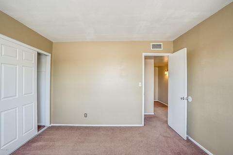 1211 E Lawrence Ln, Phoenix, AZ 85020 photo 11