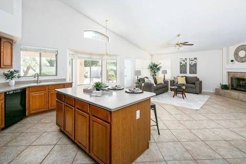 929 E Betsy Ln, Gilbert, AZ 85296 photo 9