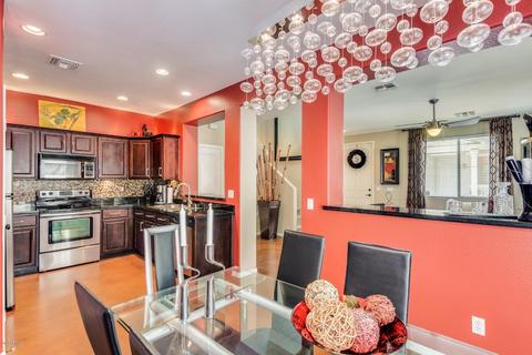 7032 S 7th Ln, Phoenix, AZ 85041 photo 10