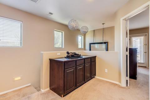 7032 S 7th Ln, Phoenix, AZ 85041 photo 13