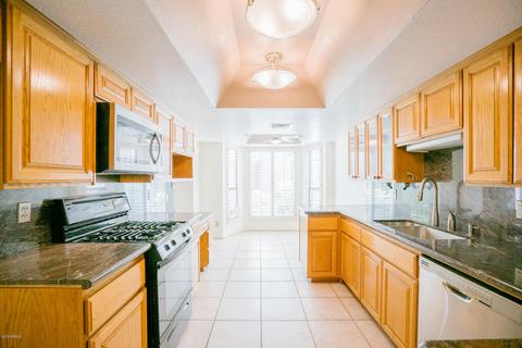 9047 N 14th Dr, Phoenix, AZ 85021 photo 7