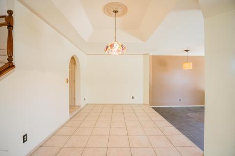 9047 N 14th Dr, Phoenix, AZ 85021 photo 4