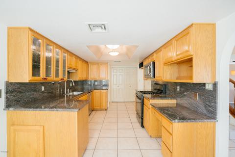 9047 N 14th Dr, Phoenix, AZ 85021 photo 2