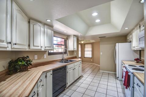 2170 E Bishop Dr, Tempe, AZ 85282 photo 9