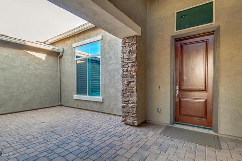 3697 E Cassia Ln, Gilbert, AZ 85298 photo 4