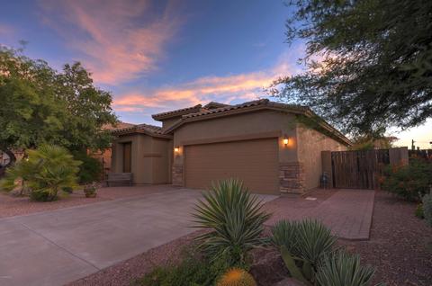 3629 E Meadowview Dr, Gilbert, AZ 85298 photo 1