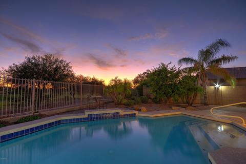 3629 E Meadowview Dr, Gilbert, AZ 85298 photo 2