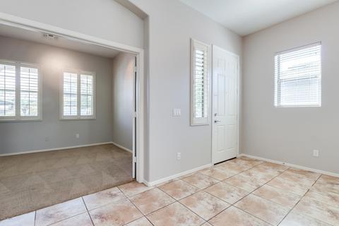 3832 E Constance Way, Phoenix, AZ 85042 photo 11