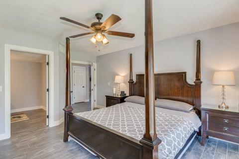 4325 E Sheena Dr, Phoenix, AZ 85032 photo 8
