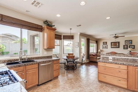7442 E Nance St, Mesa, AZ 85207 photo 4