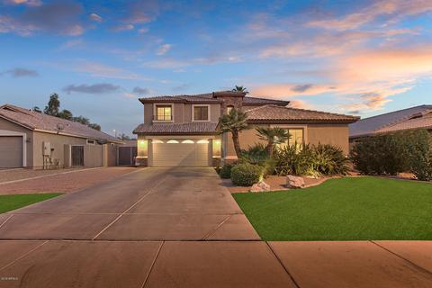 653 E Iris Ct, Gilbert, AZ 85296 photo 2