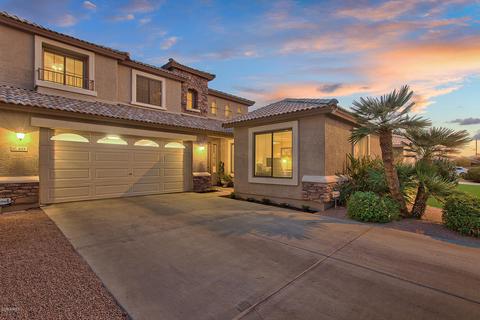 653 E Iris Ct, Gilbert, AZ 85296 photo 4