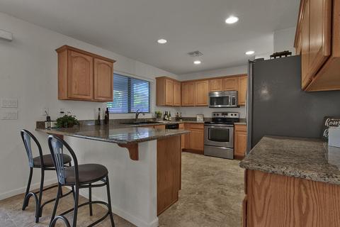 653 E Iris Ct, Gilbert, AZ 85296 photo 25