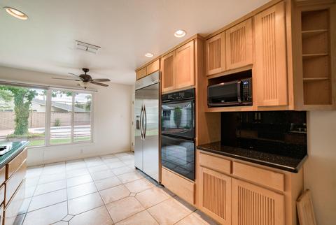 101 W Lawrence Rd, Phoenix, AZ 85013 photo 11