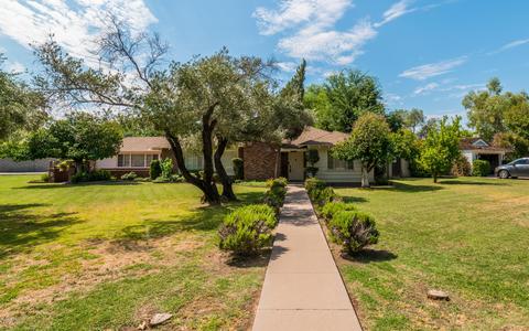 101 W Lawrence Rd, Phoenix, AZ 85013 photo 2