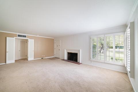 101 W Lawrence Rd, Phoenix, AZ 85013 photo 3