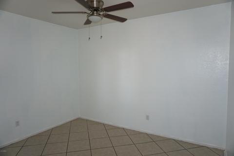 2687 E Oakleaf Dr, Tempe, AZ 85288 photo 7
