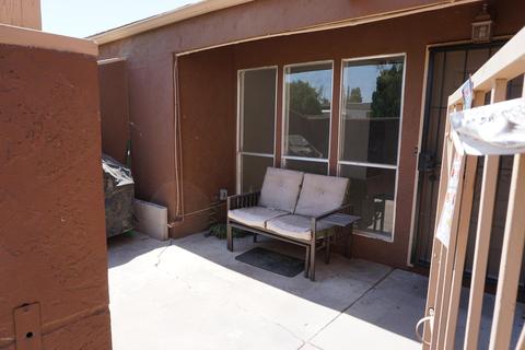 2687 E Oakleaf Dr, Tempe, AZ 85288 photo 2