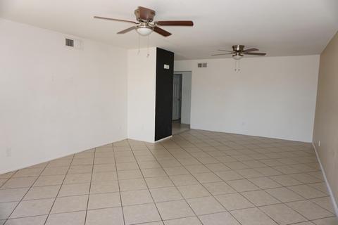 2687 E Oakleaf Dr, Tempe, AZ 85288 photo 3