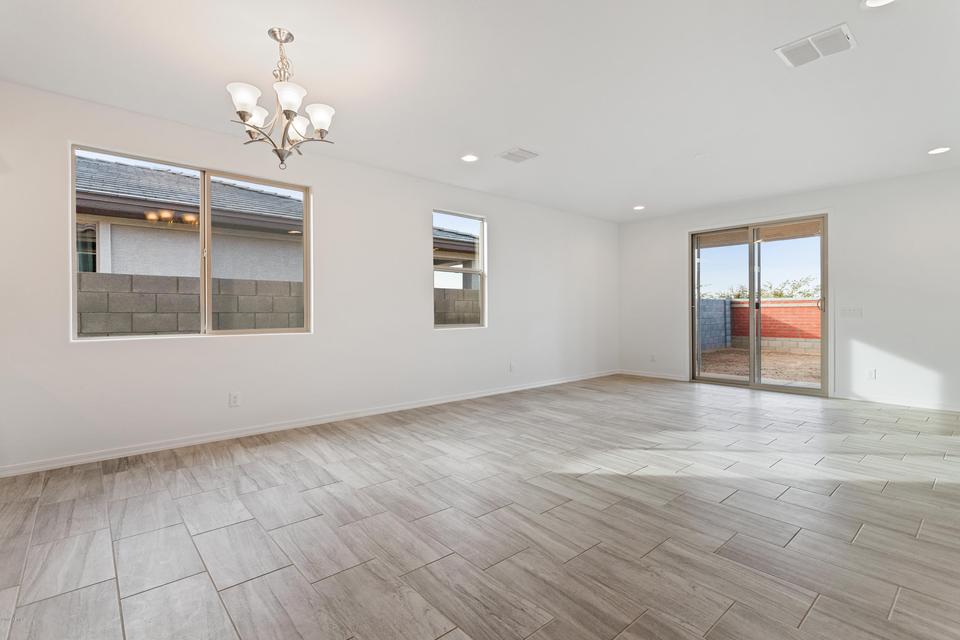  14584 W Dahlia Dr, Surprise, AZ 85379 photo 6