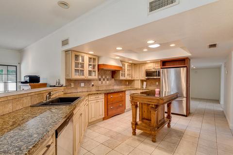 3714 E Shomi Ct, Phoenix, AZ 85044 photo 9