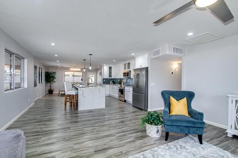 4657 E Holly St, Phoenix, AZ 85008 photo 8