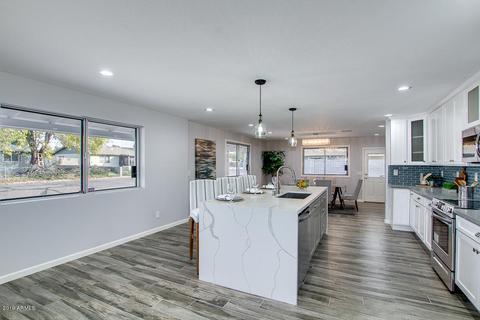 4657 E Holly St, Phoenix, AZ 85008 photo 14