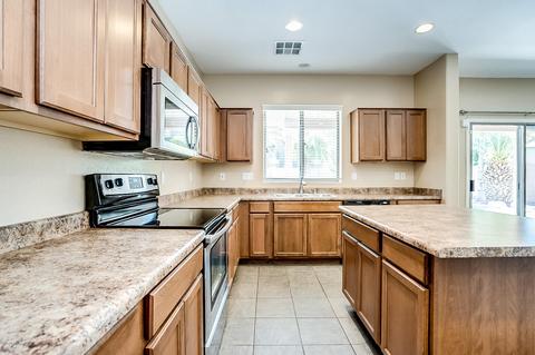 1899 S Falcon Dr, Gilbert, AZ 85295 photo 7