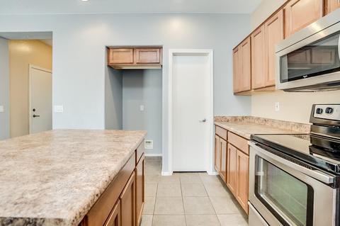 1899 S Falcon Dr, Gilbert, AZ 85295 photo 8