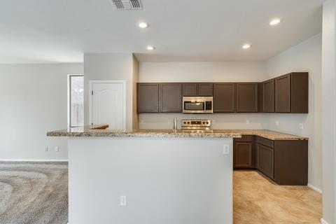 3697 E Sundance Ave, Gilbert, AZ 85297 photo 2