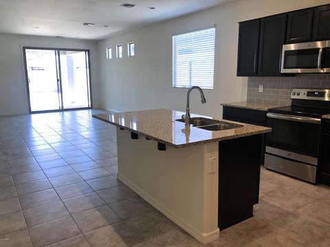 7136 S 33rd Ave, Phoenix, AZ 85041 photo 4