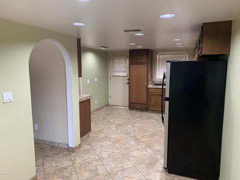 4255 N 16th Dr, Phoenix, AZ 85015 photo 10