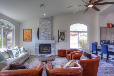 4610 E Desert Willow Rd, Phoenix, AZ 85044 photo 3