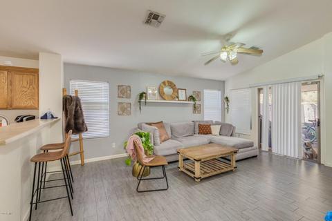 6807 S 36th Dr, Phoenix, AZ 85041 photo 4