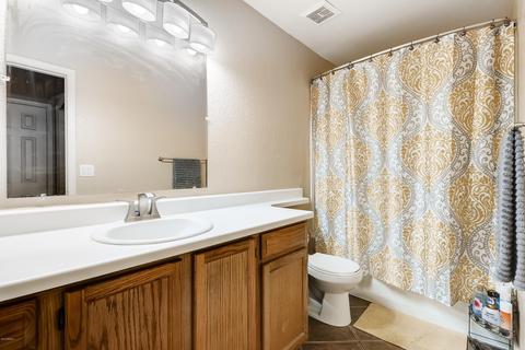 343 E Mitchell Dr, Phoenix, AZ 85012 photo 5