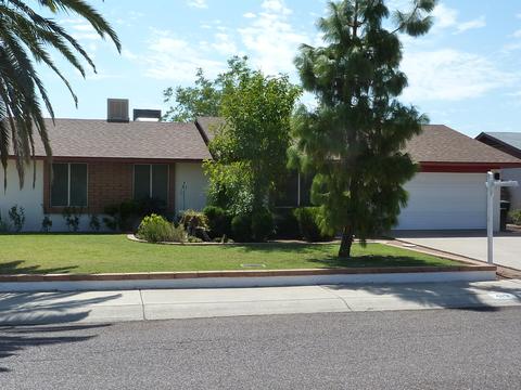 419 W Sequoia Dr, Phoenix, AZ 85027 photo 1
